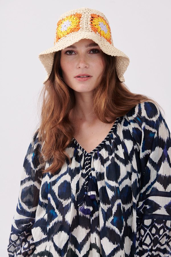 Chapeau coloré à fleurs en crochet QUADRUPLE